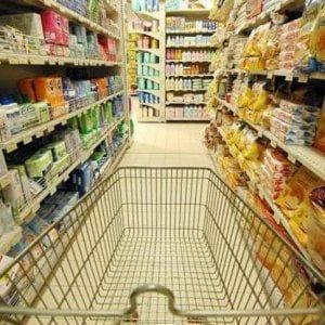 Supermercati, ecco chi vince e chi perde la sfida del carrello