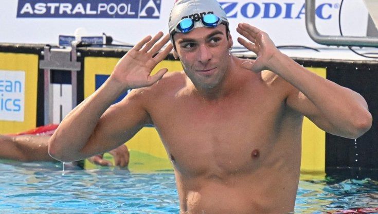 Paltrinieri e le trenta vasche di fuoco dei 1500. "Sono pronto e Rossella in tribuna mi dà forza"