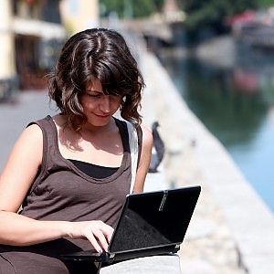 Milano, 16 nuove aree di connessione wi-fi gratuita in zona Navigli: "Pronti per Expo"