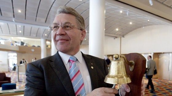 Norvegia, ex ministro conservatore accusato di pedofilia 
