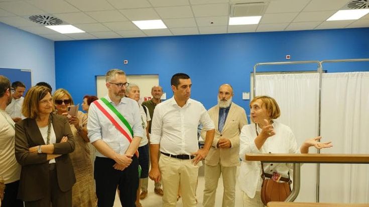 Classifica sindaci, Lepore scende al 64esimo posto “Calo atteso, per la fatica dei cantieri”