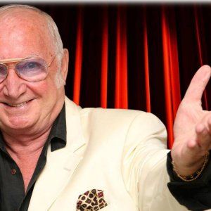 Pino Mauro, il ritorno. Concerto sui Quartieri spagnoli