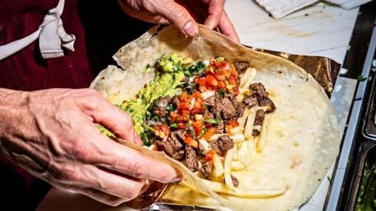“Un burrito non dovrebbe costare 20 dollari”, il caso accende il dibattito sul costo della vita negli Usa
