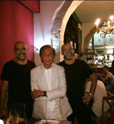 Valentino a Ortigia, vacanze sul panfilo