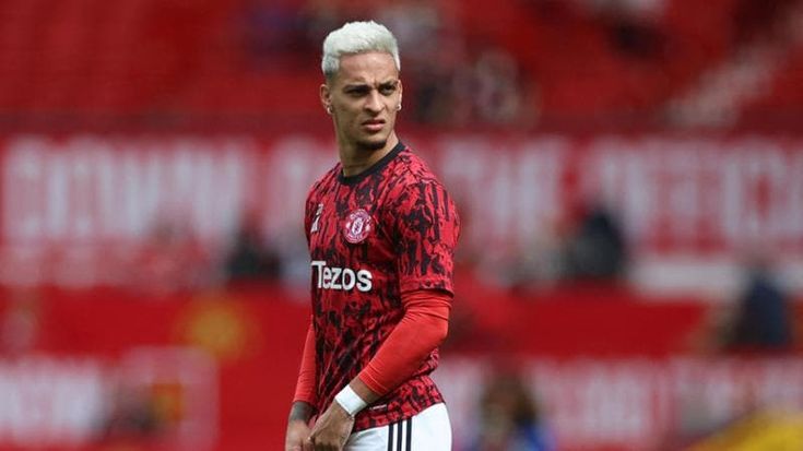Manchester United, Antony reintegrato nonostante le accuse di violenza