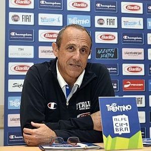 Basket, avanti con Messina: sarà ct azzurro anche agli Europei