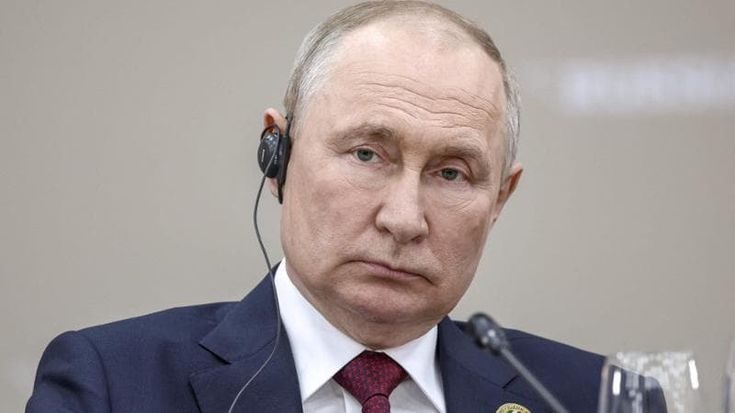 Gli italiani e Putin, lo zar è più debole: sì alle sanzioni, divisi sulle armi