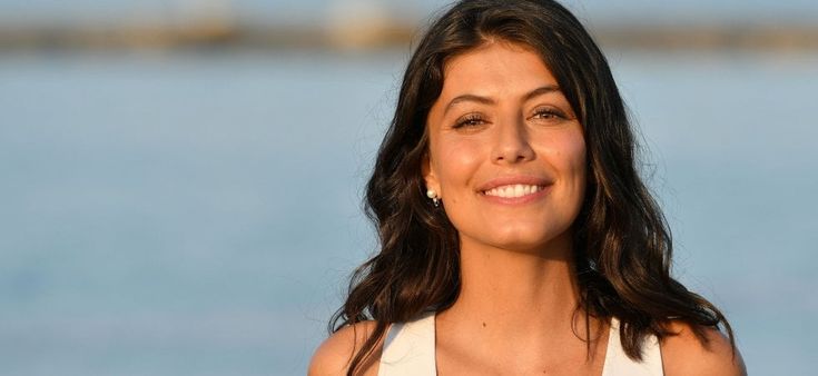 Venezia 76, ecco la madrina Alessandra Mastronardi: "Alla Mostra porterò la mia dichiarazione d'amore"