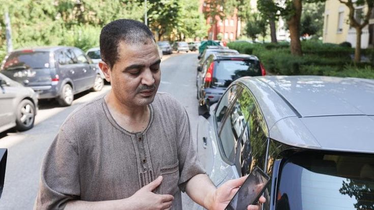 “Fakir stava male, voleva aiuto”, le ore prima del fermo nel racconto dei vicini