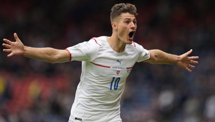 Europei, Scozia-Repubblica Ceca 0-2: Schick fa doppietta, gol da 45 metri e mezzo
