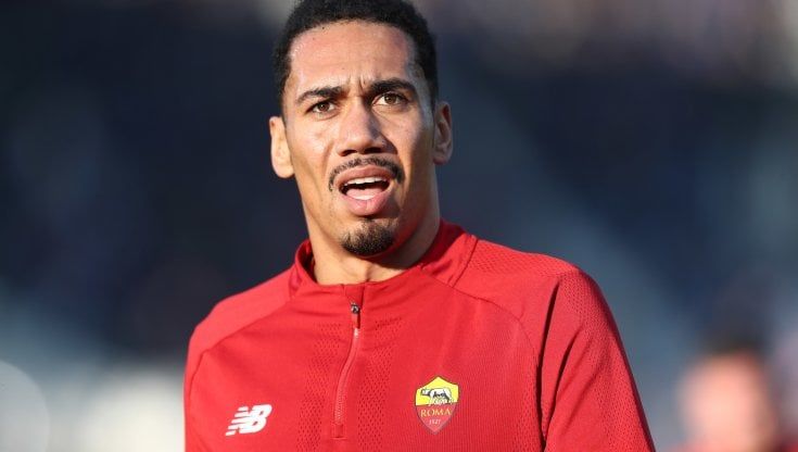 Smalling si vaccina. La Roma (e Mou) tirano un sospiro di sollievo