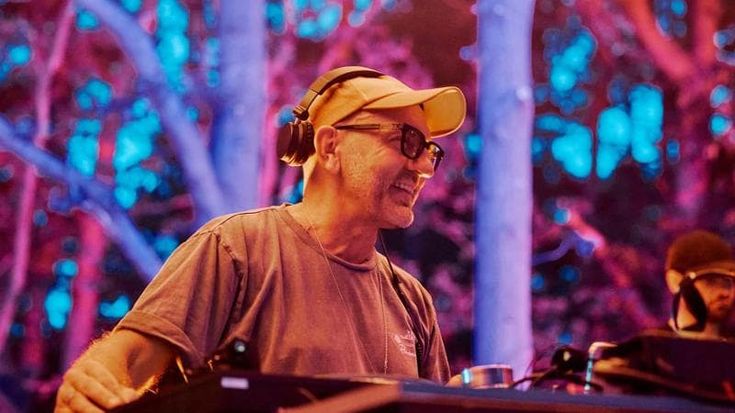 Cosa fare a Milano oggi 20 febbraio: Sven Väth ai Magazzini Generali e “Io ricordo” all’Elfo Puccini