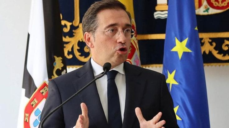 Albares in visita a Ceuta: “Il governo italiano si è mosso per necessità elettorali interne”