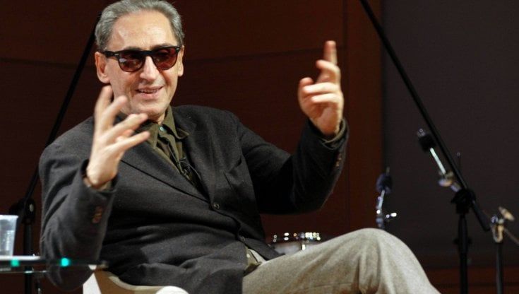 La sfida di Franco Battiato, il cantante anomalo che seguì il talento