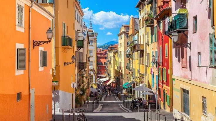 Addio alle seconde case in Costa Azzurra, i piemontesi tornano in Liguria