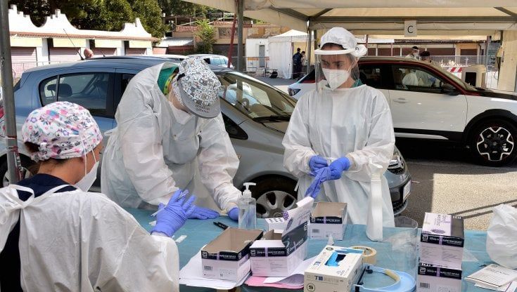 Covid, la Sicilia in zona gialla per un'altra settimana