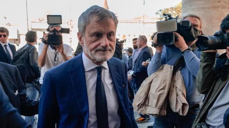Sconto di pena per Alemanno, uscirà dal carcere il 24 giugno: “Ha subito condizioni inumane”