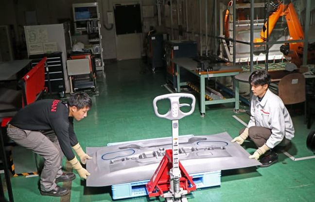 Idea Nissan, robot che costruiscono ricambi per auto