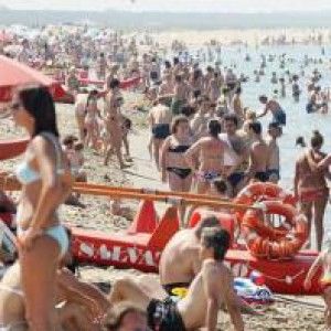 Estate low-cost<br />sulla spiaggia a ore