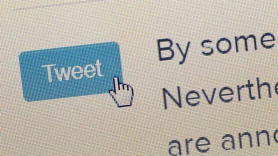 Twitter tradisce i 140 caratteri alla conquista di nuovi utenti