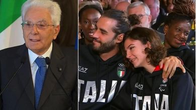 Cerimonia della bandiera, Mattarella a Tamberi e Sabatini: "Voi la medaglia l'avete avuta per la vostra generosità e con l'affetto di tutti"