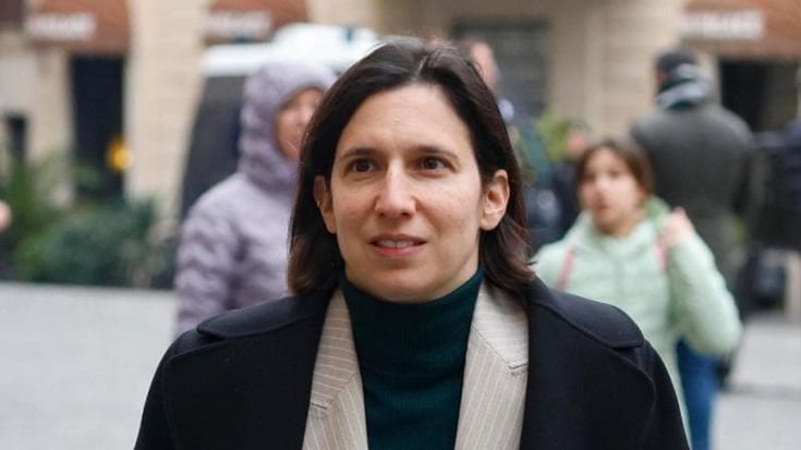 Schlein: “Premier subalterna agli Usa, se dice solo sì indebolisce l’Unione europea”