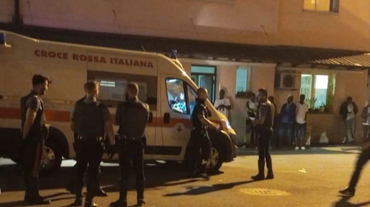 Tensione al Cas di via Mattei, arrivano carabinieri e ambulanza