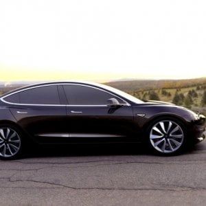"Oltre 5000 le Tesla Model 3 prodotte ogni settimana"