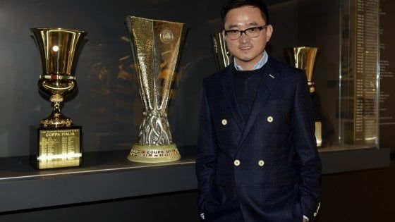Parma calcio, Lizhang si presenta: "Il sogno è tornare in A"