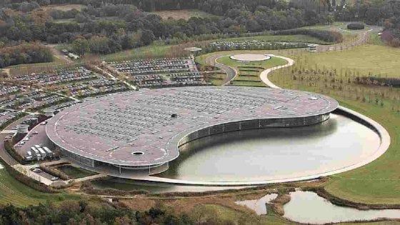 Crisi McLaren, in vendita la sede di Woking