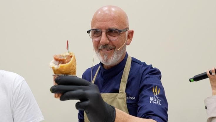 Elogio della pizza fritta, la lezione di Franco Pepe: “Rappresenta il 45 % delle ordinazioni”