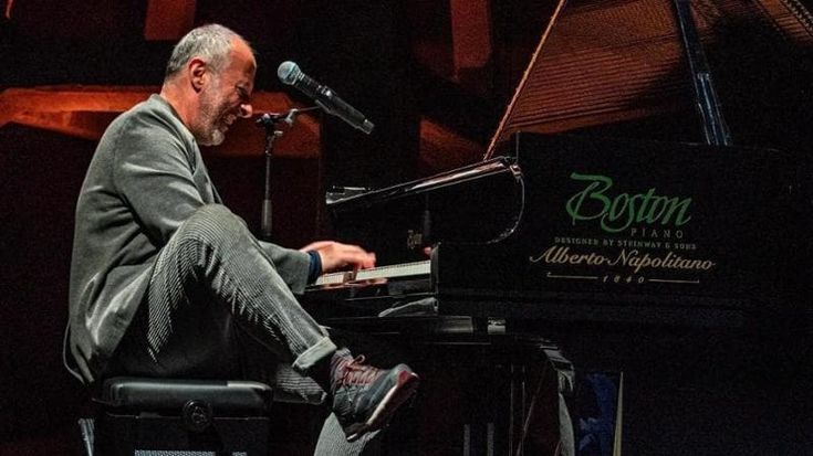 Da Carosone a Luttazzi, Dalla, Fabrizi e Sordi: le "Note da perdizione" di Lorenzo Hengeller