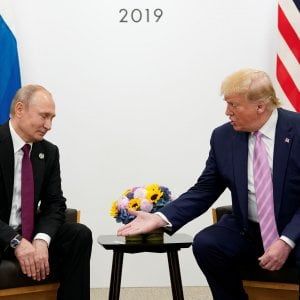 Borse positive alla vigilia del faccia a faccia Trump-Xi