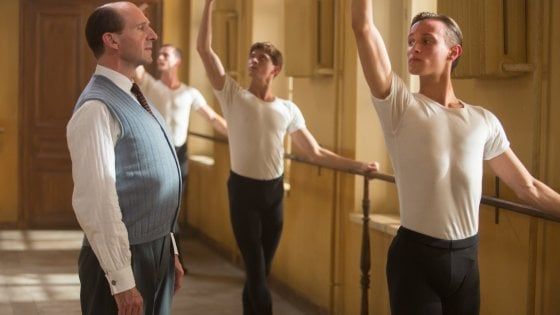 Ralph Fiennes: "Ero ossessionato da Nureyev. Ho dovuto farne un film"