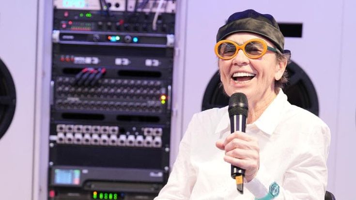 Laurie Anderson in Triennale: “Potere alle parole contro la censura”