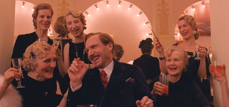 Wes Anderson e il marchio di fabbrica, dagli attori feticcio ai colori-shock