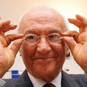 Piero Angela: "Basta tv emotiva, la razionalità è più avvincente" 