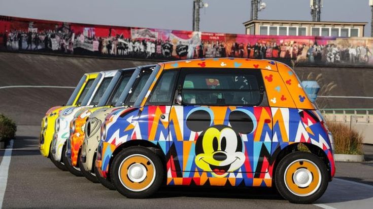 Cinque Topolino special per celebrare i 100 anni della Disney