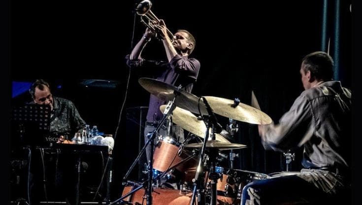 Gomez, Cafiso e Bosso, jazz di fine estate con Tatum Summertime