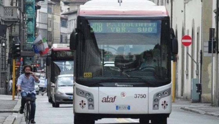 Toscana, bus e tram oggi martedì primo giugno a rischio per lo sciopero nazionale