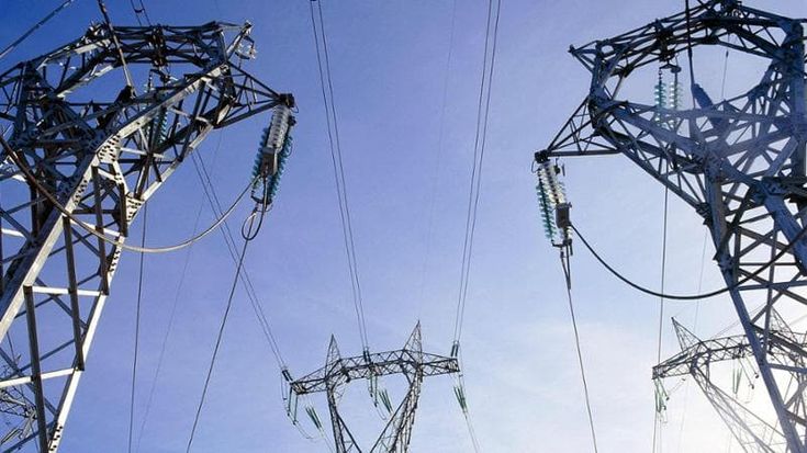 Luce e gas, agosto il mese migliore per bloccare tariffe in vista dell’autunno
