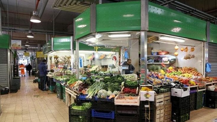 Roma capitale dello spreco: ogni giorno si buttano 700 tonnellate di cibo