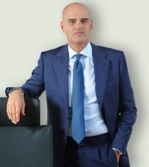 Eni, Descalzi indagato per presunte tangenti in Nigeria