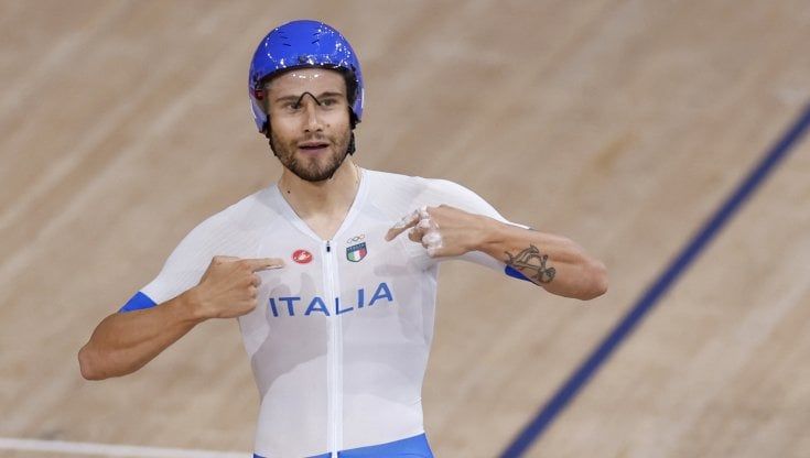 Ciclismo su pista, Italia in finale per l'oro nell'inseguimento a squadre con il record del mondo