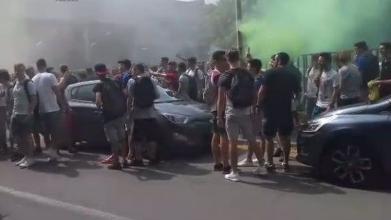 Pavia, bocciati i tre studenti che guidarono l'assalto al liceo 
