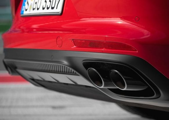 Porsche Panamera GTS