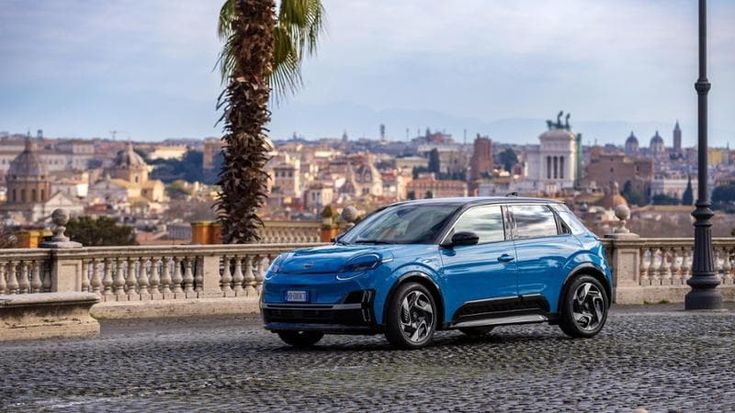 La Nissan Micra elettrica è tornata citycar per eccellenza. La prova sulle strade di Roma
