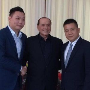 Milan, la vendita ai cinesi appesa a un filo