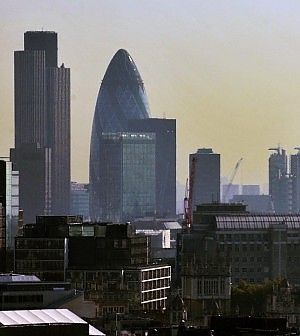 Cinque inglesi valgono quanto il 20% pi&ugrave; povero del Paese