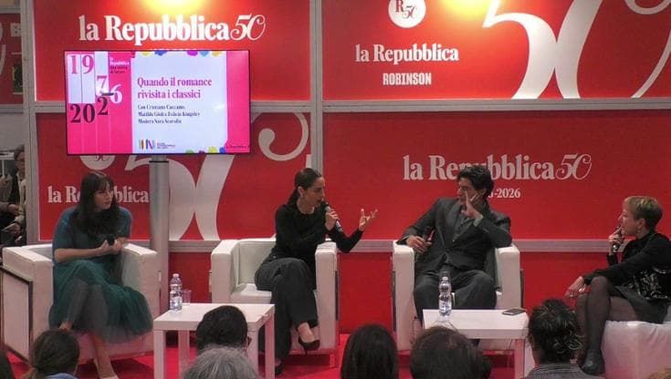 Al Salone del libro Kingsley con Gioli e Caccamo: "Non è un paese per single l'omaggio a Austen"